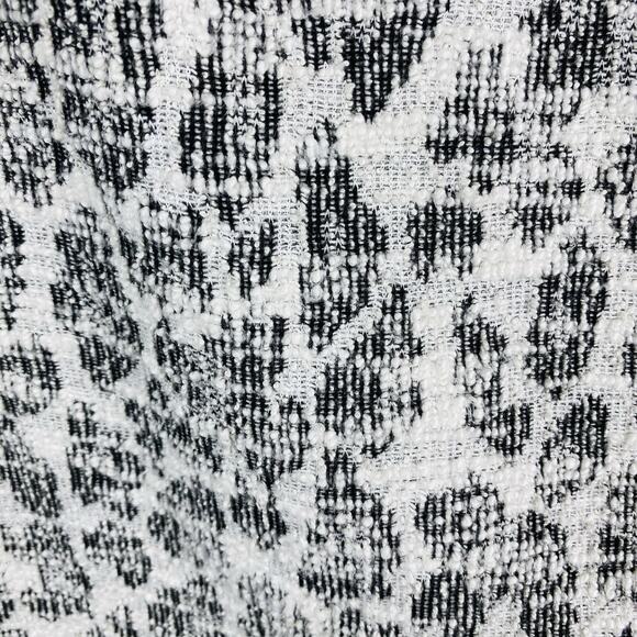 Dolan Left Coast Anthropologie Top Large White Black Savannah Textured Ruffle - Picture 5 of 8